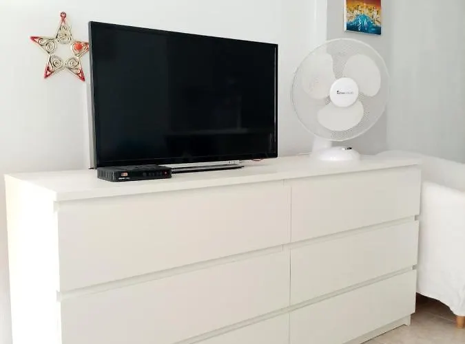 Close To Yumbo,free Parking