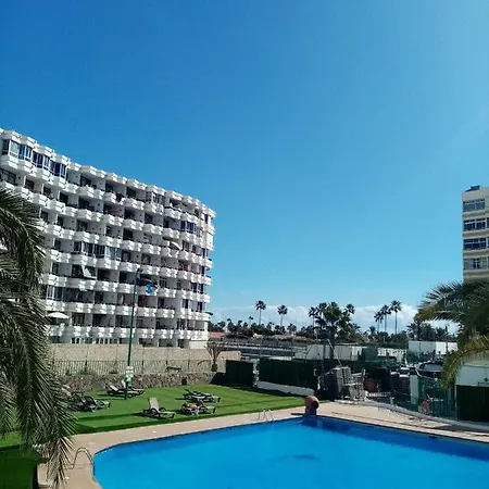 Close To Yumbo,free Parking Appartement *