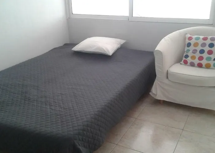 Close To Yumbo,free Parking