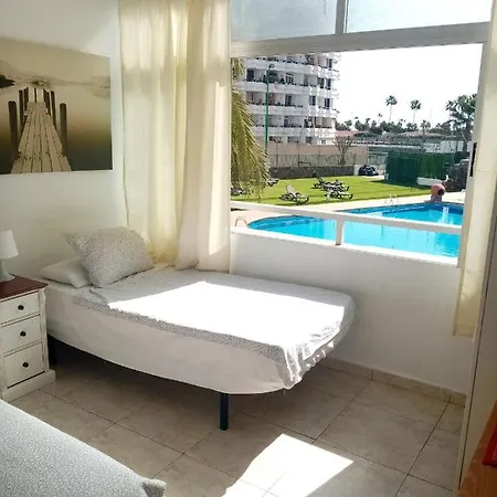 Daire Close To Yumbo,free Parking Playa del Ingles (Gran Canaria)