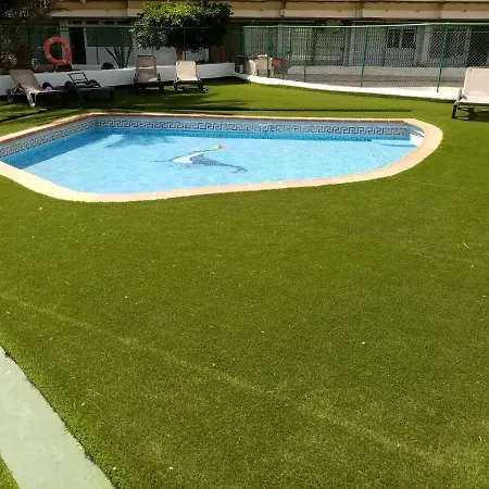 Close To Yumbo,free Parking Daire