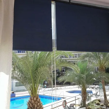 Close To Yumbo,free Parking *